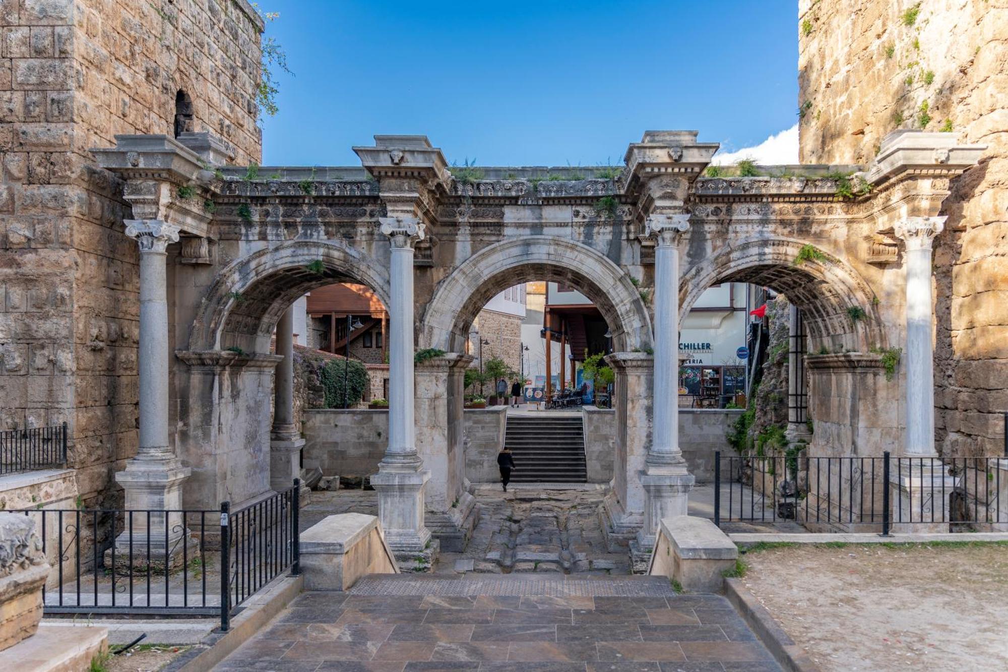 Olsen Hotels Antalya Bagian luar foto